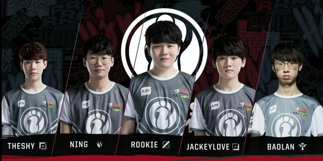 球员们不懈 球员们不懈