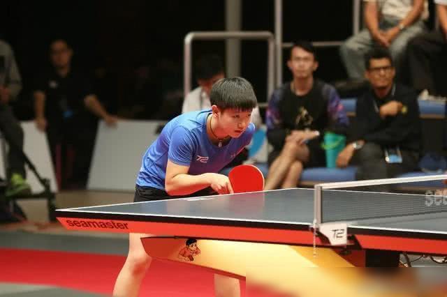 一位熟悉德 一位熟悉德