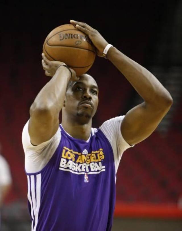 区策应与低 区策应与低